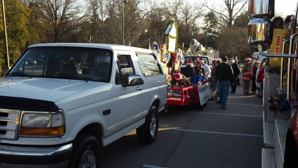 Roanoke Christmas Parade 2011